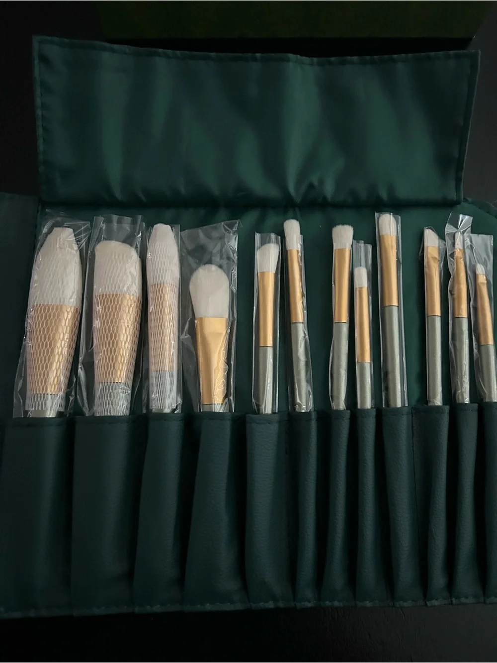 Designer inspired Professional Emerald Green & Gold Makeup Brush Set - 12 Piece